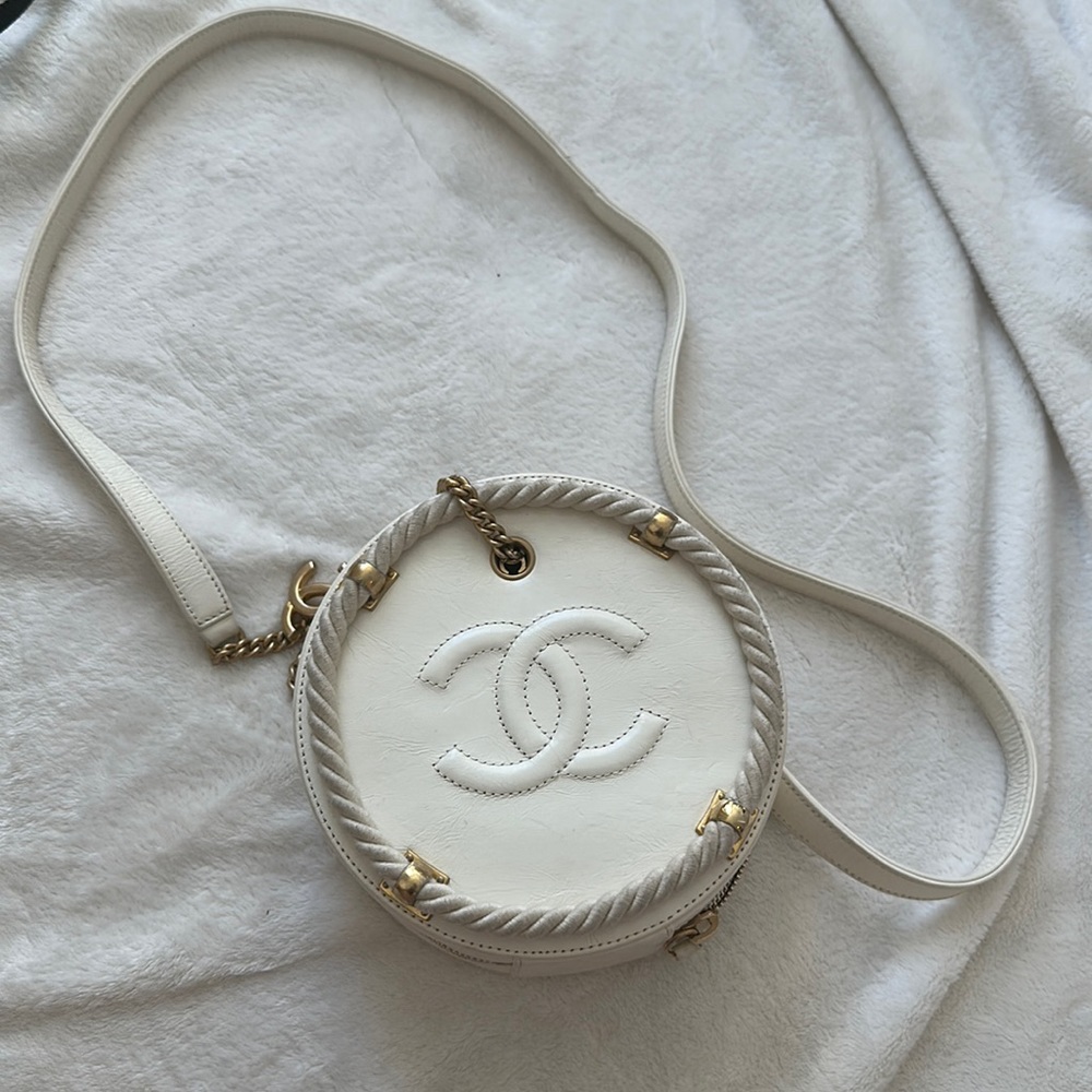 Chanel white sailor round bag 2019
